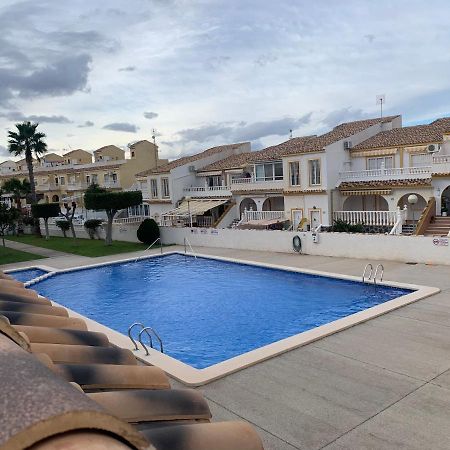 Adosado Tranquilo Con Piscina Y Vistas Al Mar Apartment Puerto Marino Luaran gambar